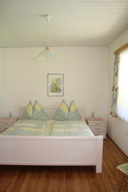 Ferienwohnungen Benedikt Villach Room photo